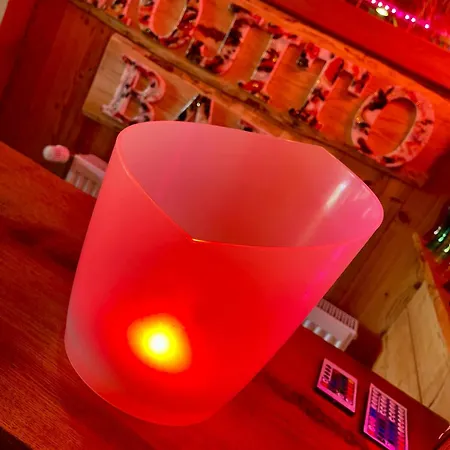 Le Diamant Nathalie Mn La Rouge Chalet